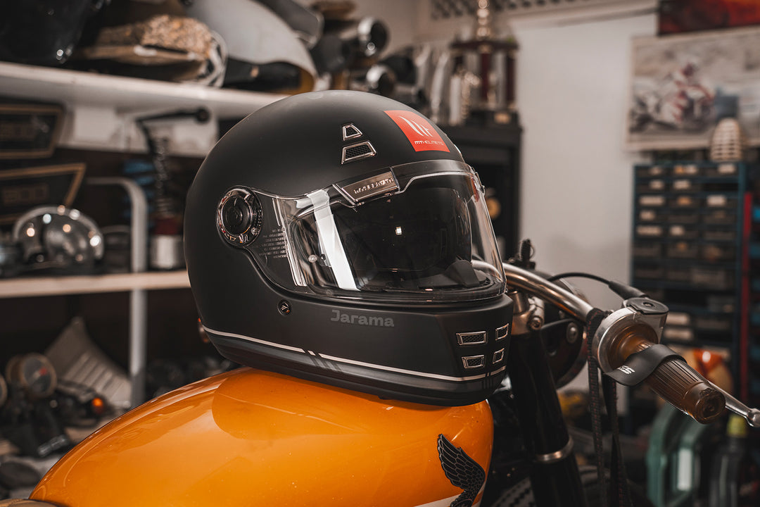 MT HELMETS JARAMA SV SOLID B2 MATT BLACK VINTAGE FULL FACE HELMET 