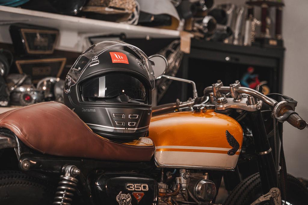 MT HELMETS من أم تي JARAMA SV B2 MATT BLACK خوذة فول فيس