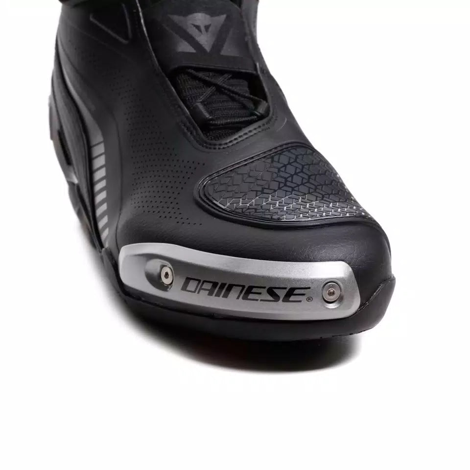 Dainese من داينيس SUPERYA Black  حذاء حماية سوبريا