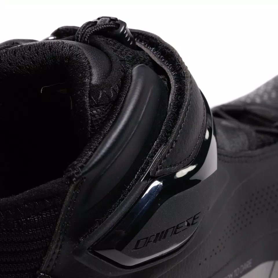 Dainese من داينيس SUPERYA Black  حذاء حماية سوبريا