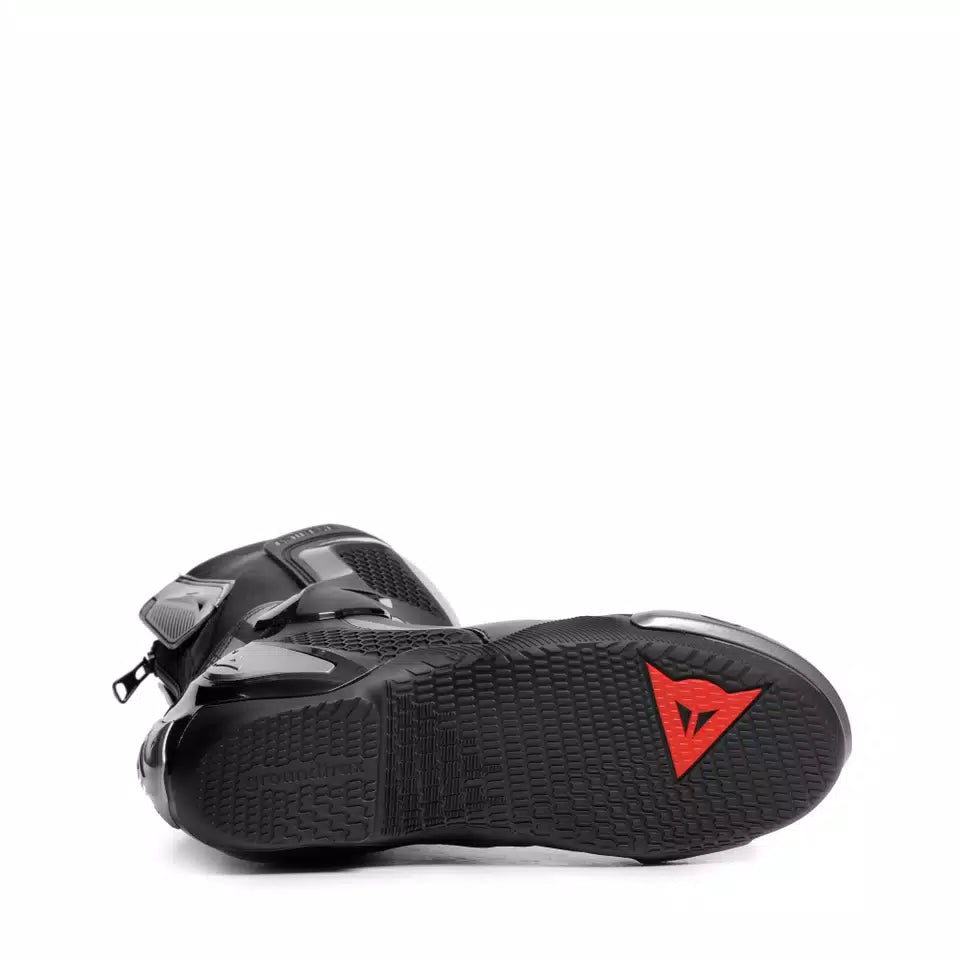 Dainese من داينيس TORQUE 4 RACING AND ROAD BOOTS حذاء حماية تورك 4 أوت
