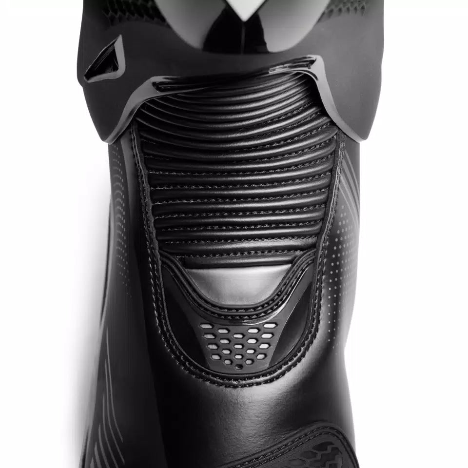 Dainese من داينيس TORQUE 4 RACING AND ROAD BOOTS حذاء حماية تورك 4 أوت