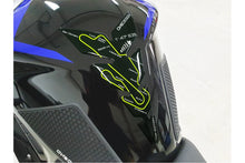 تحميل الصورة في عارض المعرض ، Puig بيوق Mugello Tank PROTECTOR  بيوق ملصق حماية خزان الوقود