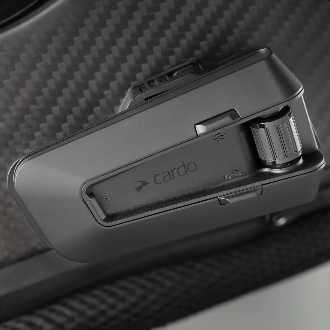 CARDO Packtalk Edge – Bluetooth Mesh Intercom JBL Audio Single Unit