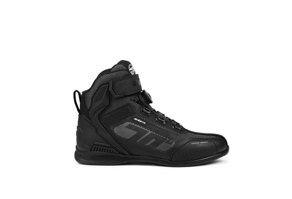 Seventy 70 SD-BR3 Veloce Pro black low-cut motorcycle boots with ATOP® system and reinforced protection