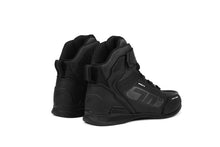 تحميل الصورة في عارض المعرض ، Seventy 70 SD-BR3 Veloce Pro black low-cut motorcycle boots with ATOP® system and reinforced protection