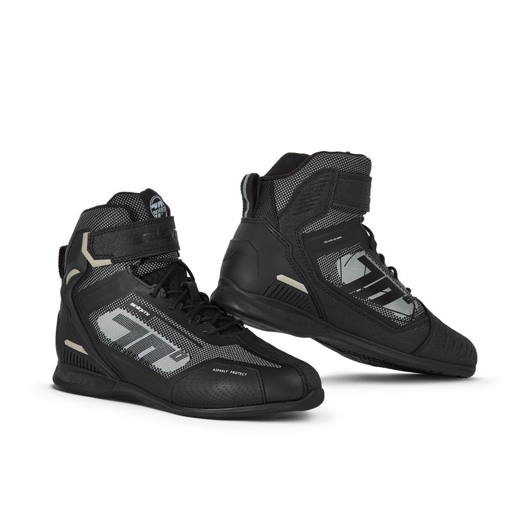 Seventy Degrees SD-BR32 Veloce Men’s Motorcycle Boots – Black/Grey, Low-Cut