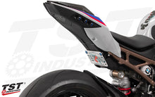 تحميل الصورة في عارض المعرض ، TST Low-Mount License Plate Bracket for BMW S1000RR / M1000RR 2020+ – Under Tail Fender Eliminator