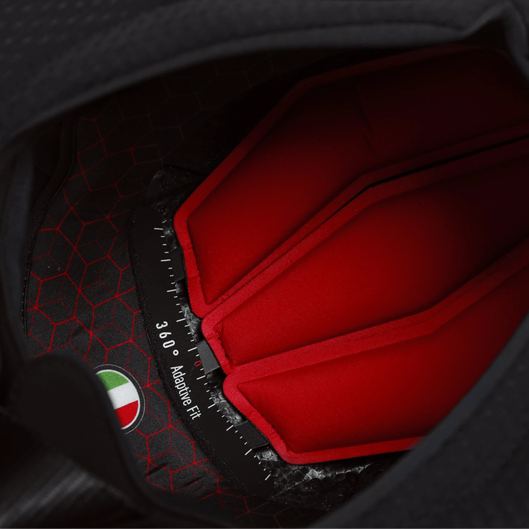 AGV من أي جي في PISTA GP RR E2206 DOT - ITALIA CARBONIO FORGIATO خوذة فورج كاربون - BOOST BOX PERFORMANCE AGV07EEAA