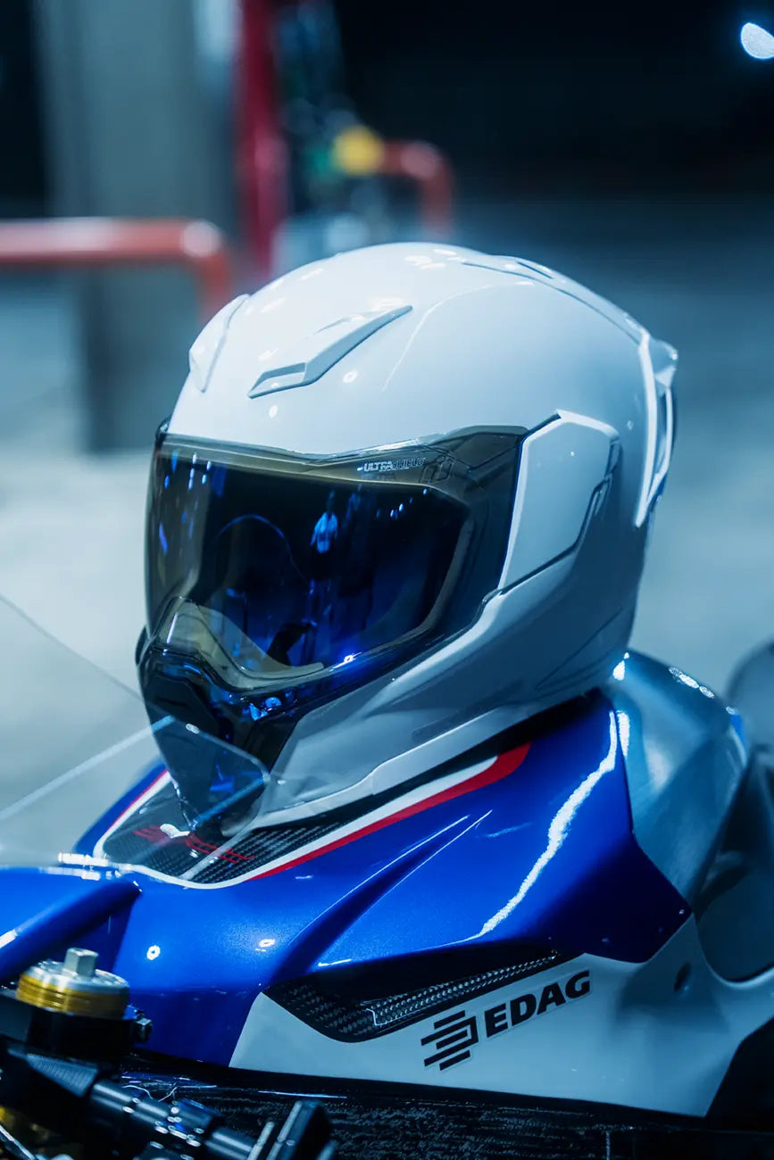ICON ULTRAFLITE GLOSS WHITE MIPS Helmet