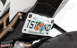 BMW S1000RR 2020+ TST تي أس تي LED LICENSE PLATE LIGHT إضاءة لوحة الأرقام ليد - BOOST BOX PERFORMANCE TST INDUSTRIES20BMWLPLT