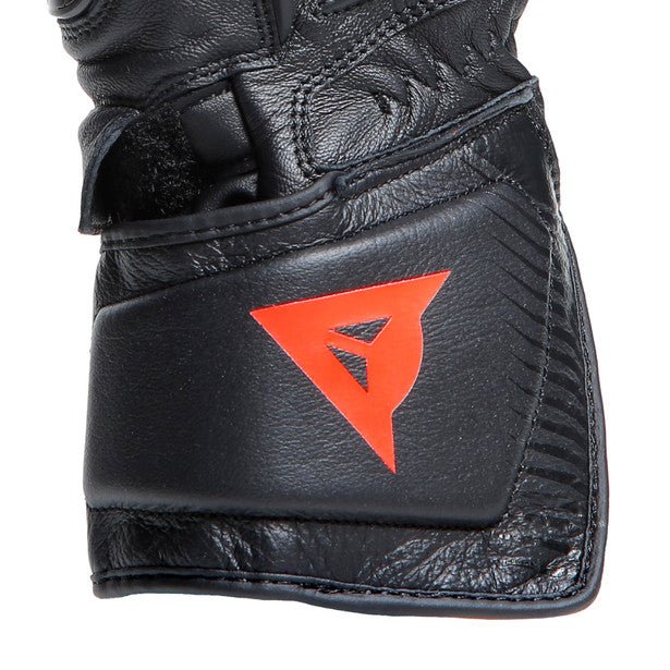 Dainese من داينيس Carbon 4 Long Leather قفازات كربون 4 - BOOST BOX PERFORMANCE DaineseFEE441
