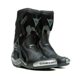 Dainese من داينيس Torque 3 Out Black حذاء تورك 3 أوت - BOOST BOX PERFORMANCE DaineseTORQUE - 3 - OUT - 1
