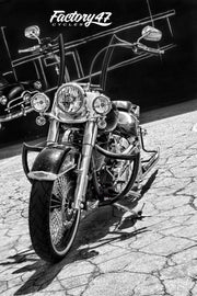 FACTORY 47 من فاكتوري Shield Black For Softail كراش بار حماية كاملة أسود - BOOST BOX PERFORMANCE FACTORY 47EG2105002B