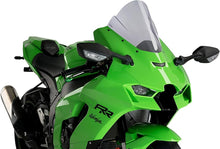 Load image into Gallery viewer, KAWASAKI ZX - 10R / RR 2024 بيوق زجاجة أمامية رياضية - BOOST BOX PERFORMANCE Puig Hi - Tech Parts20541W.