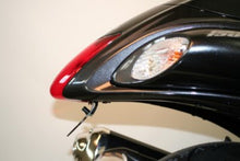 Load image into Gallery viewer, أر&amp;جي قاعدة لوحة سوزوكي هيابوسا 2008 - 2021 - BOOST BOX PERFORMANCE R&amp;G_RacingLP0059BK