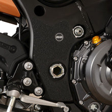 Load image into Gallery viewer, أر&amp;جي ملصق حماية جانبية سوزوكي هيابوسا +2022 - BOOST BOX PERFORMANCE R&amp;G_RacingEZBG714BL
