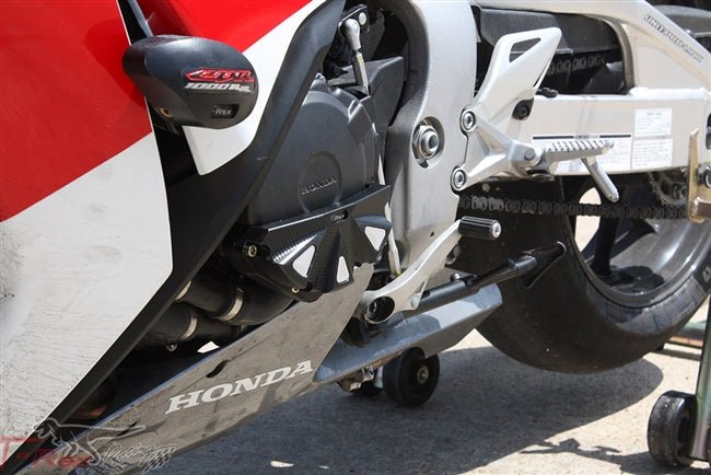 CBR1000RR (12 - 16)T - REX من تيركس No Cut Frame Sliders مجموعة واقيات الهيكل بدون تخريم - BOOST BOX PERFORMANCE T - Rex RacingN37 - 12