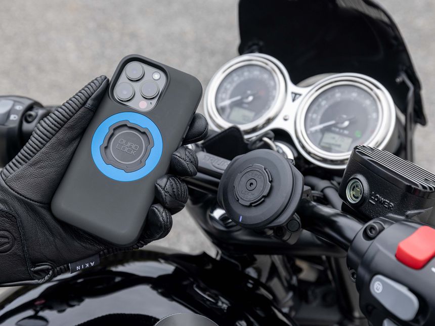 Quad Lock من كواد لوك Weatherproof Wireless Charging Head رأس شحن لاسلكي ضد الماء - BOOST BOX PERFORMANCE Quad LockQLA - MOT - QCH - 3