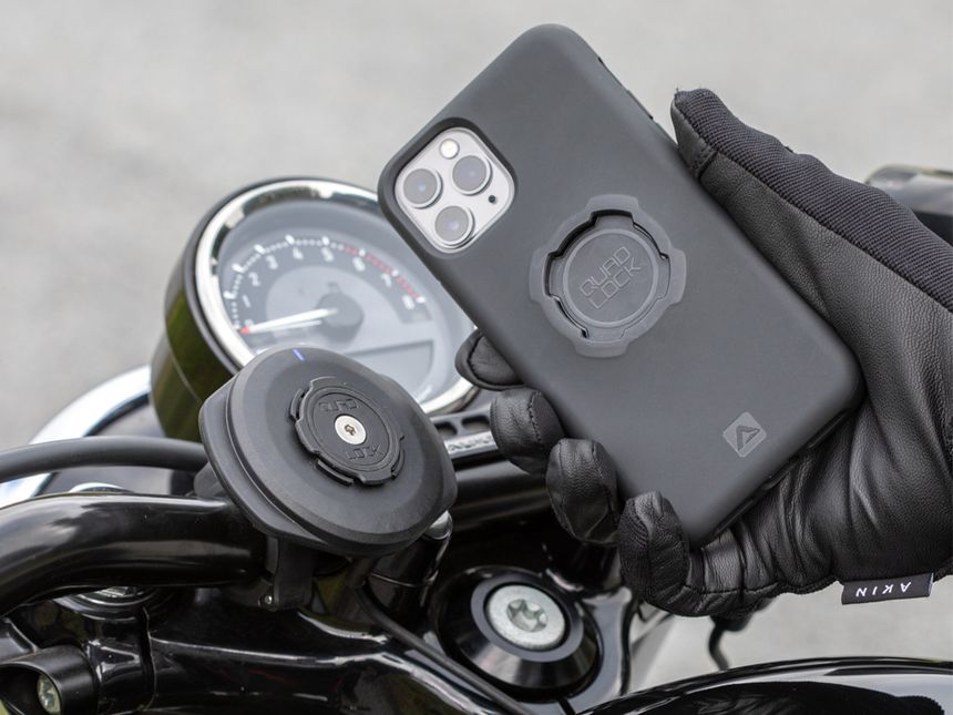 Quad Lock من كواد لوك Weatherproof Wireless Charging Head رأس شحن لاسلكي ضد الماء - BOOST BOX PERFORMANCE Quad LockQLA - MOT - QCH - 3